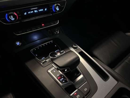 AUDI-Q5-2.0 TFSI GASOLINA AMBIENTE S TRONIC AUDI-Q5-2018