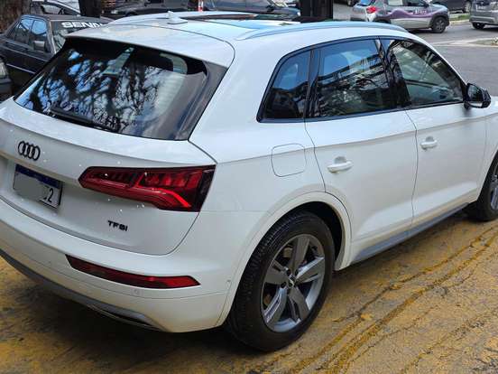 AUDI-Q5-2.0 TFSI GASOLINA AMBIENTE S TRONIC AUDI-Q5-2018