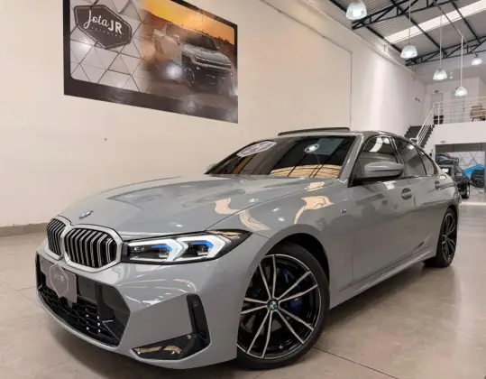BMW 320i 2.0 16V TURBO FLEX M SPORT AUTOMÁTICO BMW 320i 2.0 16V TURBO FLEX M SPORT AUTOMÁTICO