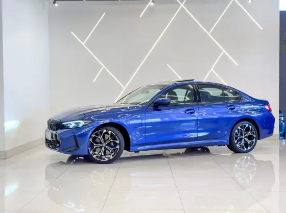 BMW 330e 2.0 16V TURBO HÍBRIDO M SPORT AUTOMÁTICO