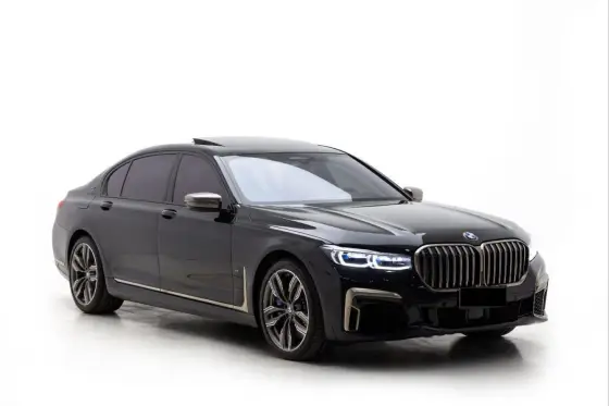 BMW M 760Li 6.6 V12 TWINPOWER GASOLINA XDRIVE STEPTRONIC