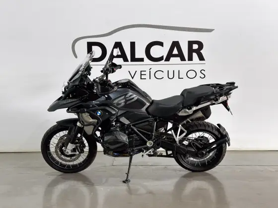 BMW R 1250 GS TRIPLE BLACK 