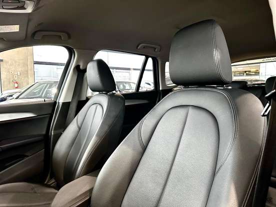 BMW-X1-2.0 16V TURBO GASOLINA SDRIVE20I SPORT 4P AUTOMÁTICO BMW-X1-2017