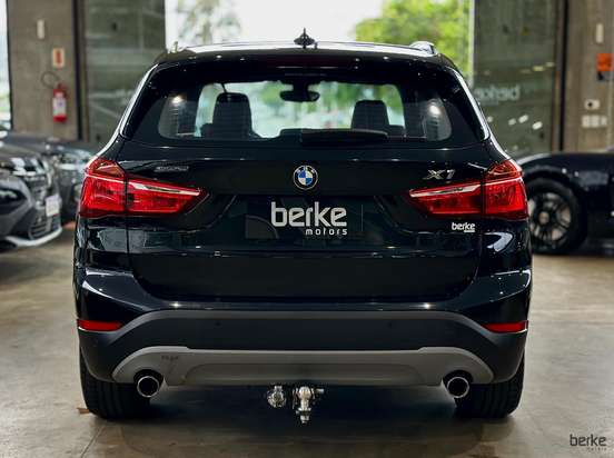 BMW-X1-2017