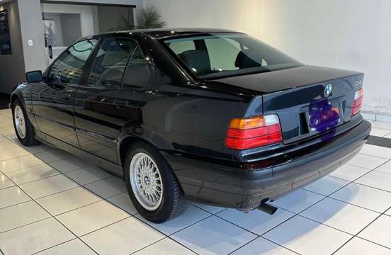 BMW-316i-1995