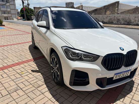 BMW-X1-2.0 16V TURBO ACTIVEFLEX SDRIVE20I M SPORT 4P AUTOMÁTICO BMW-X1-2022