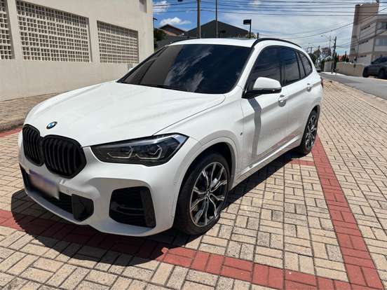 BMW-X1-2.0 16V TURBO ACTIVEFLEX SDRIVE20I M SPORT 4P AUTOMÁTICO BMW-X1-2022