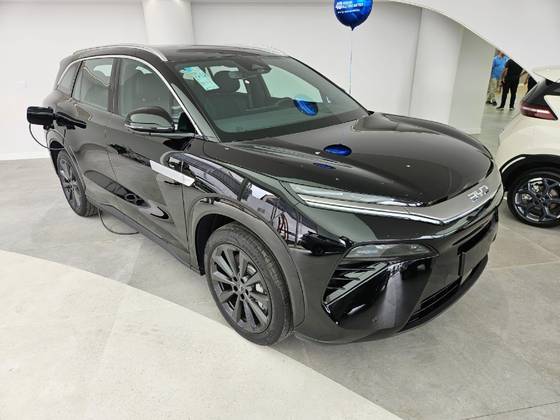 BYD ATTO 8 1.5 TURBO PHEV AWD AUTOMÁTICO