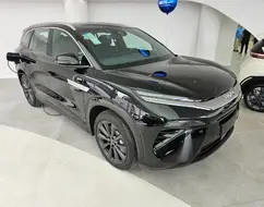 BYD ATTO 8 1.5 TURBO PHEV AWD AUTOMÁTICO BYD ATTO 8 1.5 TURBO PHEV AWD AUTOMÁTICO