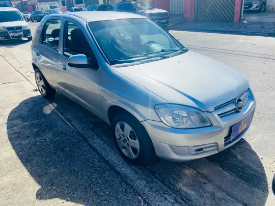 CHEVROLET CELTA 1.0 MPFI LIFE 8V FLEX 4P MANUAL CHEVROLET CELTA 1.0 MPFI LIFE 8V FLEX 4P MANUAL