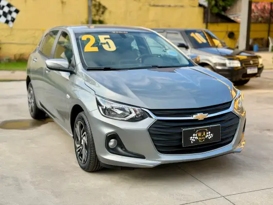 Foto de Chevrolet Onix 1.0 Flex Lt Manual