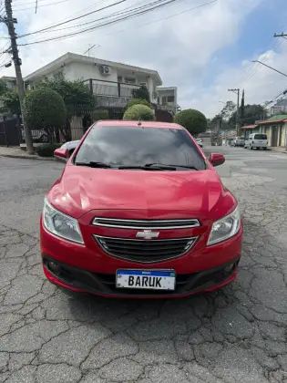 CHEVROLET ONIX 1.0 MPFI LT 8V FLEX 4P MANUAL CHEVROLET ONIX 1.0 MPFI LT 8V FLEX 4P MANUAL