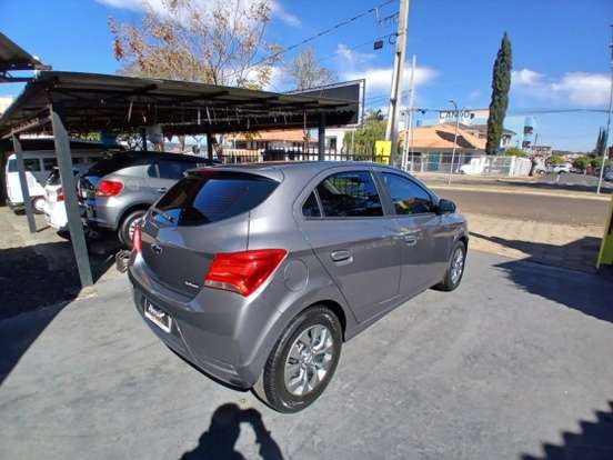 CHEVROLET-ONIX-2020