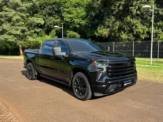 CHEVROLET SILVERADO 5.3 V8 GASOLINA 1500 HIGH COUNTRY 4X4 AUTOMÁTICO