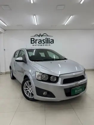CHEVROLET SONIC 1.6 LTZ 16V FLEX 4P MANUAL CHEVROLET SONIC 1.6 LTZ 16V FLEX 4P MANUAL