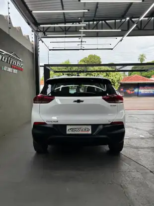 CHEVROLET-TRACKER-2024