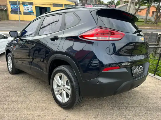 CHEVROLET-TRACKER-2022
