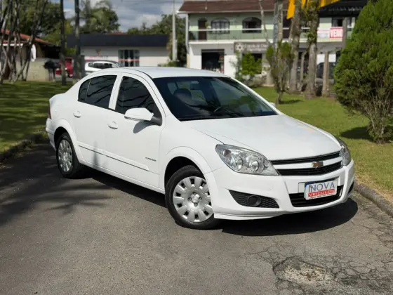 CHEVROLET VECTRA 2.0 MPFI EXPRESSION 8V FLEX 4P AUTOMÁTICO CHEVROLET VECTRA 2.0 MPFI EXPRESSION 8V FLEX 4P AUTOMÁTICO