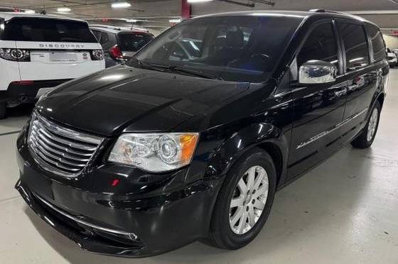 CHRYSLER TOWN & COUNTRY 3.6 LIMITED V6 24V GASOLINA 4P AUTOMÁTICO
