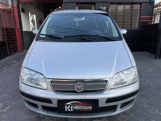 FIAT IDEA 1.4 MPI ELX 8V FLEX 4P MANUAL FIAT IDEA 1.4 MPI ELX 8V FLEX 4P MANUAL