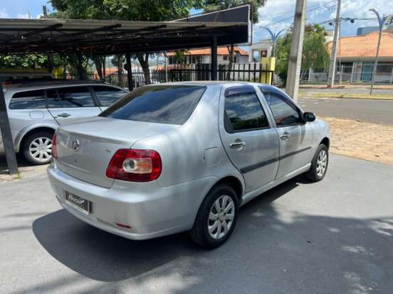FIAT-SIENA-2010