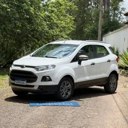 FORD ECOSPORT 1.6 FREESTYLE 16V FLEX 4P POWERSHIFT FORD ECOSPORT 1.6 FREESTYLE 16V FLEX 4P POWERSHIFT