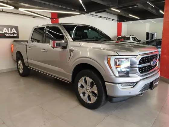FORD F-150 5.0 V8 GASOLINA CD PLATINUM FX4 AUTOMÁTICO