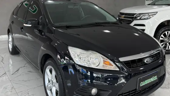FORD FOCUS 1.6 GL 16V FLEX 4P MANUAL FORD FOCUS 1.6 GL 16V FLEX 4P MANUAL