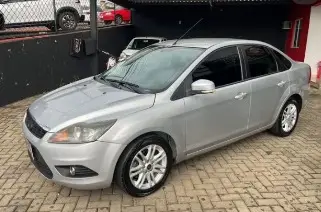 FORD FOCUS 1.6 GL SEDAN 16V FLEX 4P MANUAL