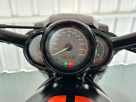 HARLEY-DAVIDSON-NIGHT ROD SPECIAL-2015