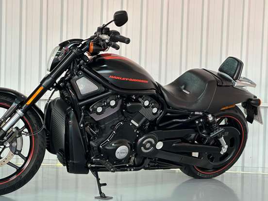 HARLEY-DAVIDSON-NIGHT ROD SPECIAL-2015