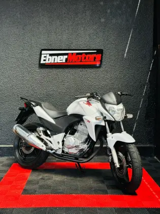 HONDA CB 300R HONDA CB 300R