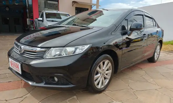 HONDA CIVIC 1.8 LXS 16V FLEX 4P MANUAL