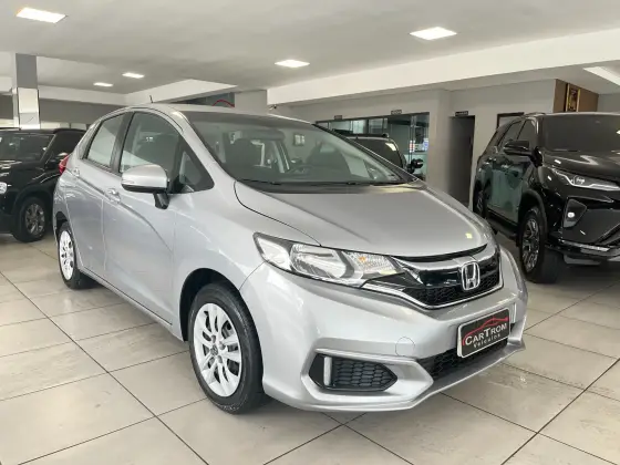 HONDA FIT 1.5 PERSONAL 16V FLEX 4P AUTOMÁTICO HONDA FIT 1.5 PERSONAL 16V FLEX 4P AUTOMÁTICO