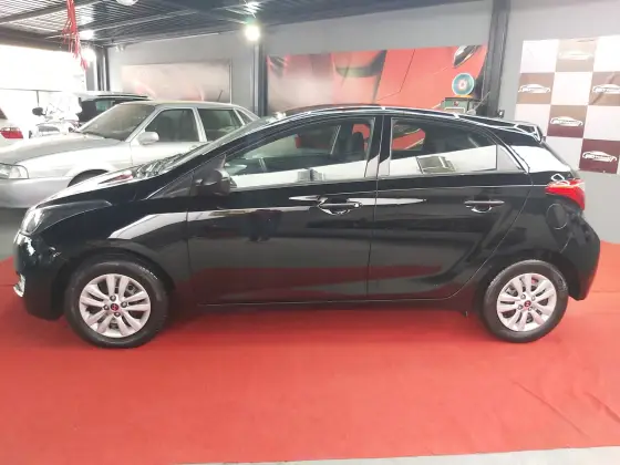 HYUNDAI HB20 1.0 COMFORT PLUS 12V FLEX 4P MANUAL