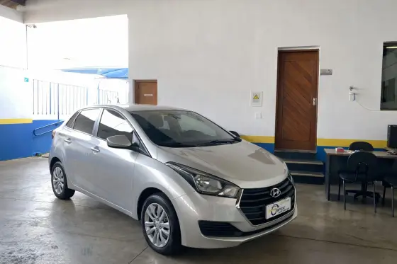 HYUNDAI HB20 1.6 COMFORT PLUS 16V FLEX 4P MANUAL