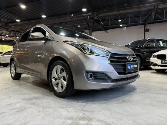 HYUNDAI HB20 1.6 PREMIUM 16V FLEX 4P AUTOMÁTICO
