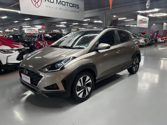 HYUNDAI HB20X 1.6 16V FLEX DIAMOND AUTOMÁTICO HYUNDAI HB20X 1.6 16V FLEX DIAMOND AUTOMÁTICO