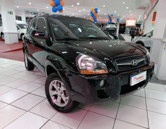 HYUNDAI TUCSON 2.0 MPFI GLS 16V 143CV 2WD FLEX 4P AUTOMÁTICO HYUNDAI TUCSON 2.0 MPFI GLS 16V 143CV 2WD FLEX 4P AUTOMÁTICO