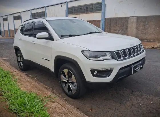 JEEP COMPASS 2.0 16V DIESEL LONGITUDE 4X4 AUTOMÁTICO JEEP COMPASS 2.0 16V DIESEL LONGITUDE 4X4 AUTOMÁTICO