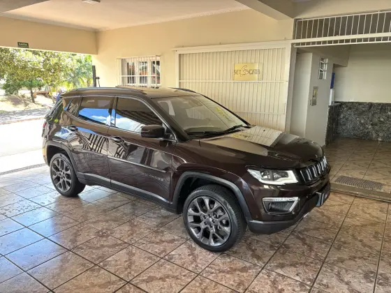 JEEP COMPASS 2.0 16V DIESEL S 4X4 AUTOMÁTICO JEEP COMPASS 2.0 16V DIESEL S 4X4 AUTOMÁTICO