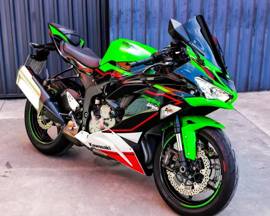 KAWASAKI NINJA ZX-6R 