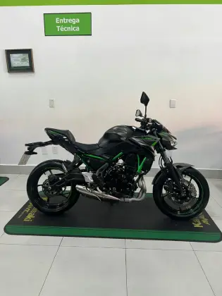KAWASAKI Z650 ABS 