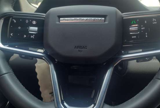 LAND ROVER-DISCOVERY SPORT-2024