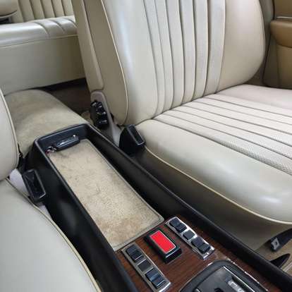 MERCEDES-BENZ-280 SE-1978