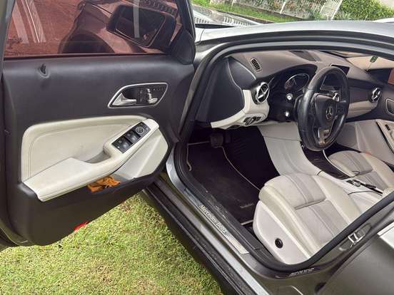 MERCEDES-BENZ-GLA 200-1.6 CGI FLEX ADVANCE 7G-DCT MERCEDES-BENZ-GLA 200-2019