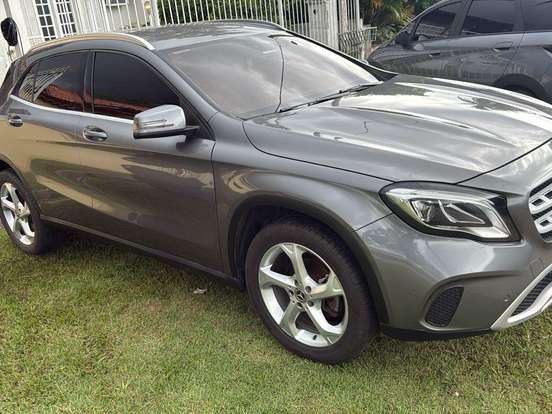 MERCEDES-BENZ-GLA 200-1.6 CGI FLEX ADVANCE 7G-DCT MERCEDES-BENZ-GLA 200-2019
