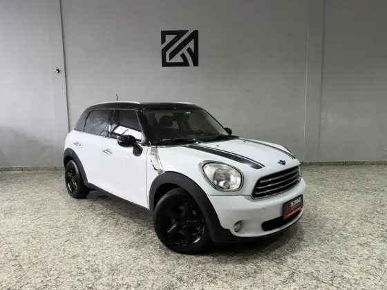 MINI COUNTRYMAN 1.6 PEPPER 16V 120CV GASOLINA 4P AUTOMÁTICO