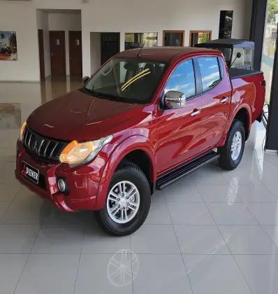 MITSUBISHI L200 TRITON 2.4 16V TURBO DIESEL SPORT HPE CD 4P 4X4 AUTOMÁTICO