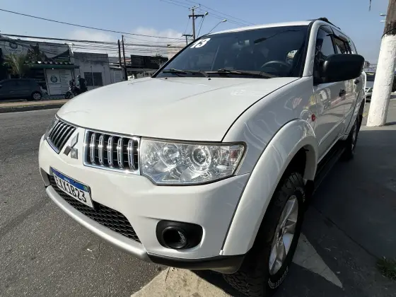MITSUBISHI PAJERO DAKAR 3.2 4X4 16V TURBO INTERCOOLER DIESEL 4P AUTOMÁTICO MITSUBISHI PAJERO DAKAR 3.2 4X4 16V TURBO INTERCOOLER DIESEL 4P AUTOMÁTICO